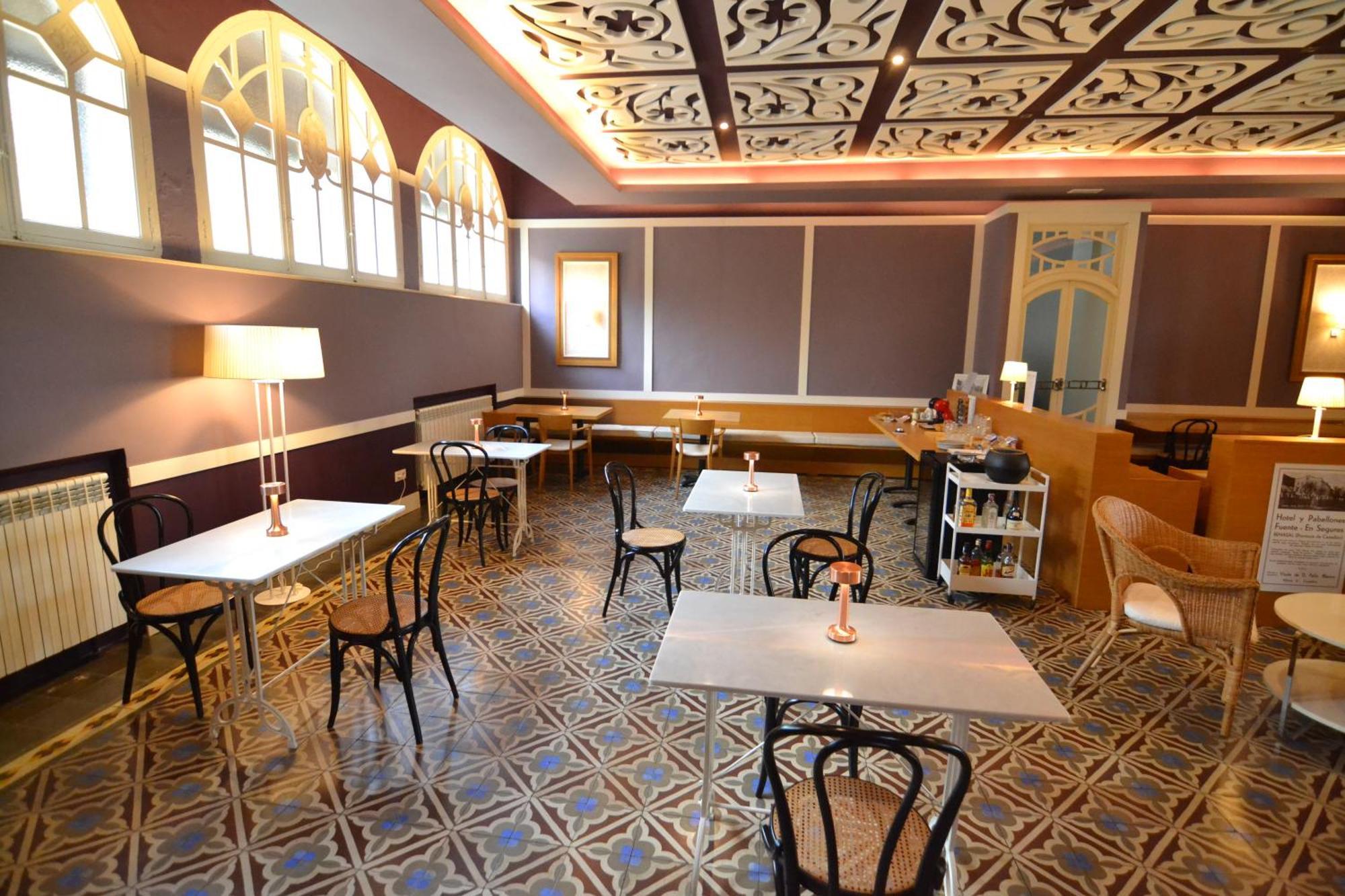La Castellana - Habitaciones Y Desayuno ベナサル エクステリア 写真
